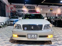 تۆیۆتا کراون